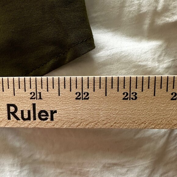 Lola Blooms Boutique Olive Green Long Roll Up Sleeve Button-Up Blouse SZ Large - Picture 7 of 11